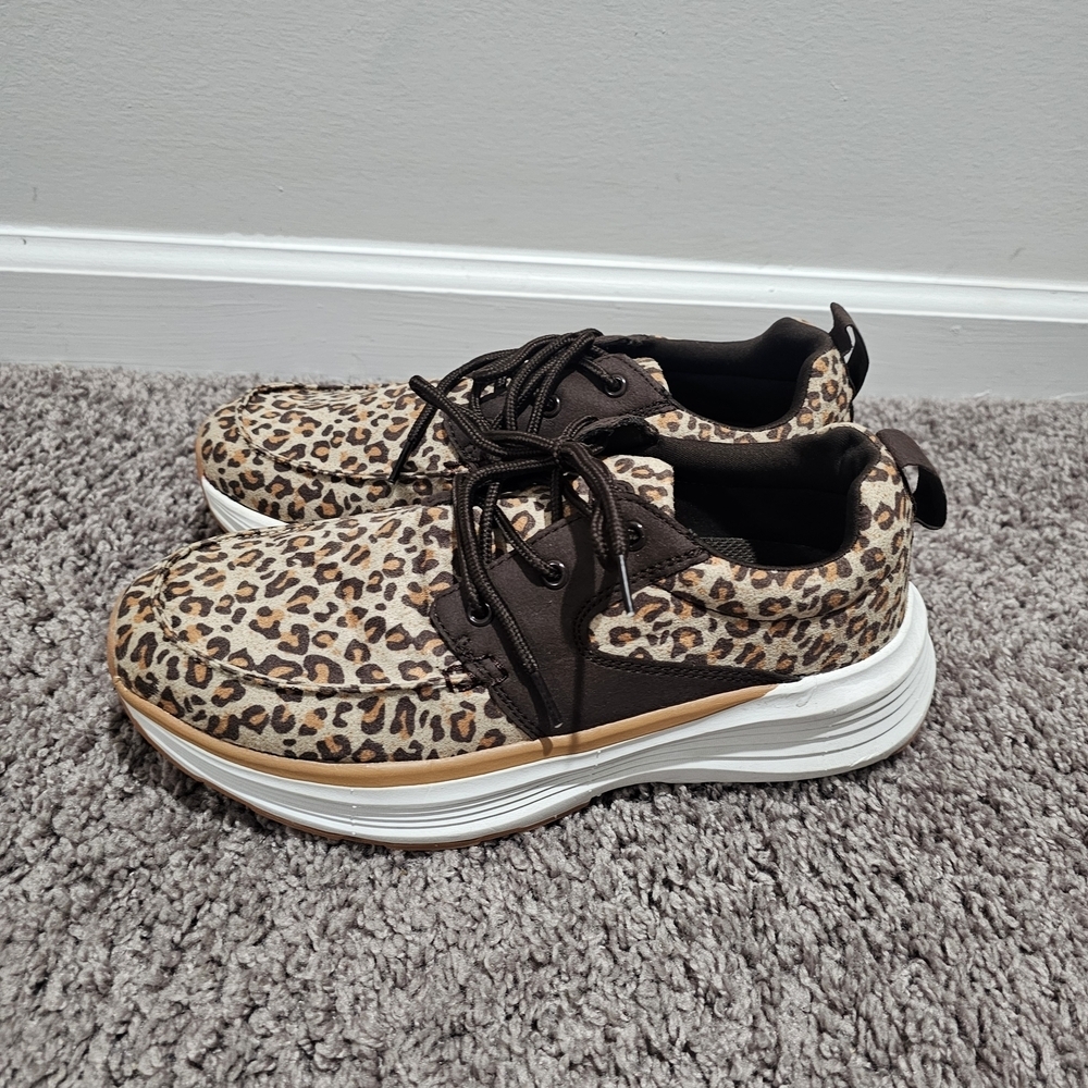 Leopard Print Ortho Comfoot Sneakers with Brown  Laces